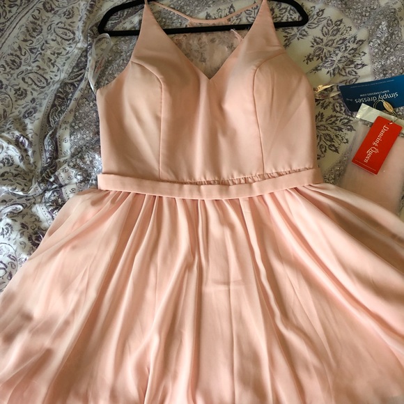 Cute pink dress - Picture 2 of 3